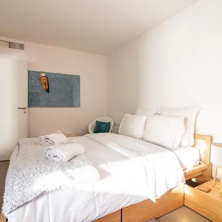 A059-new With South Facing - Terrace-near The Apartmán Antibes